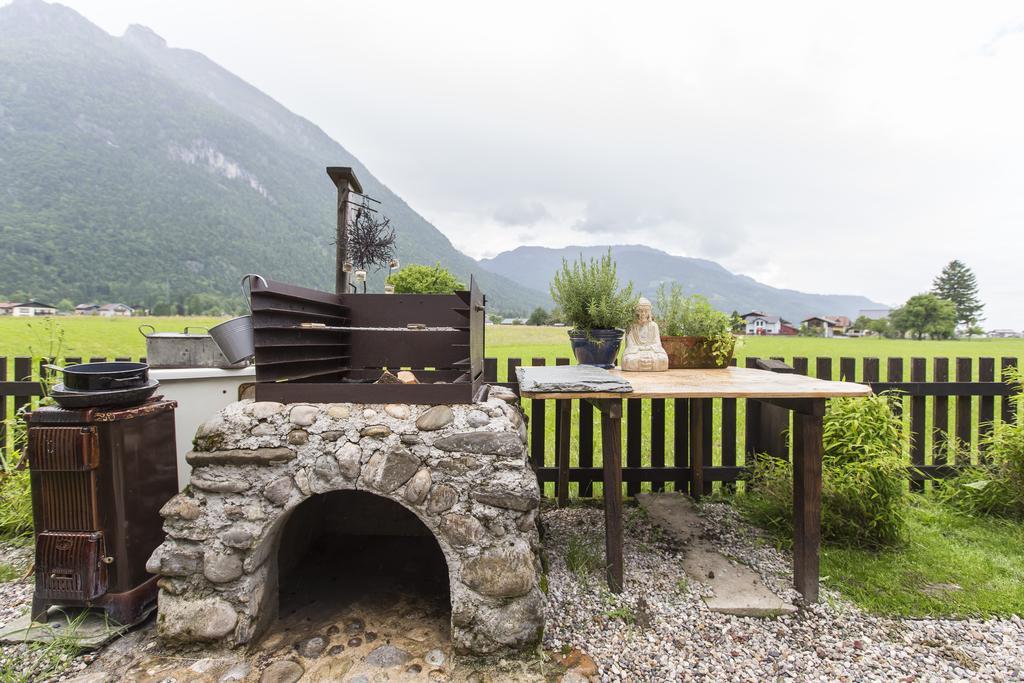 Forest Chalet, 15 Min To Salzburg Olt Town, And Most Beautiful Lakes, Secluded Location, 1,000 Sqm Garden, Mountainview, Panorama Sauna, Bath Whirlpool, Bbq&Bikes&Sunbeds For Free, Up To 10 P Golling an der Salzach Exteriör bild